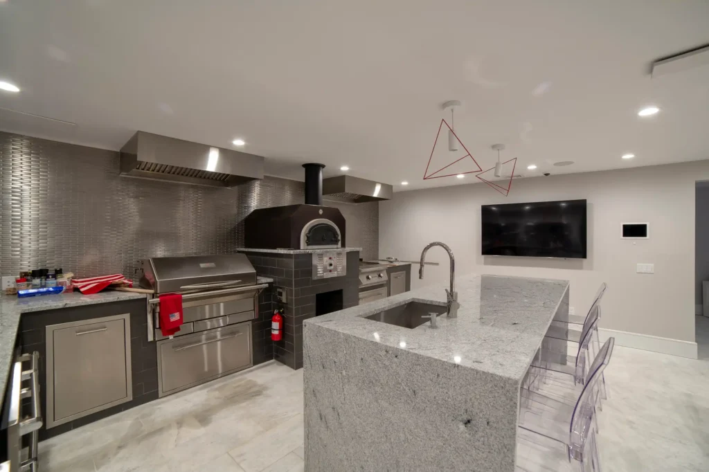 Award Winning Residential Paradise 61